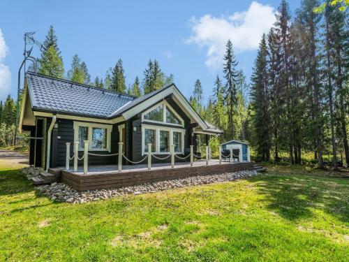 Holiday Home Lähderinne by Interhome (Holiday Home Lahderinne by Interhome) in โคมูลา