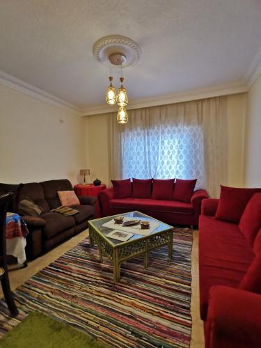Vendégszoba, Jubeiha Home in Yajouz