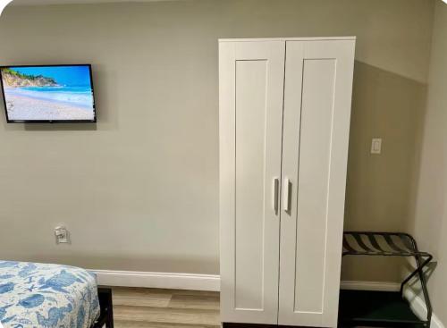 Chic renovated studio Apt in 清水市中心