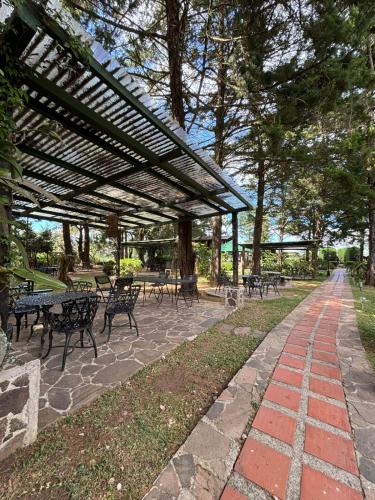Hotel y Restaurante Alicante de Montaña, El Salvador (Hotel y Restaurante Alicante de Montana, El Salvador) in Ataco