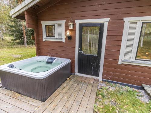 . Holiday Home Vidnäs 5 by Interhome