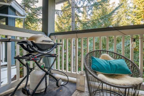 2BR Very Spacious Townhome in a Great Location by Harmony Whistler in Whistler, Canada