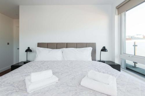 Dean Swift Square by Dublin At Home - image 6