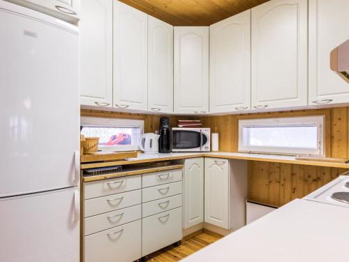 Holiday Home Villa heikinniemi by Interhome in 宙特薩