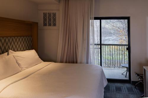 Sleeps 2