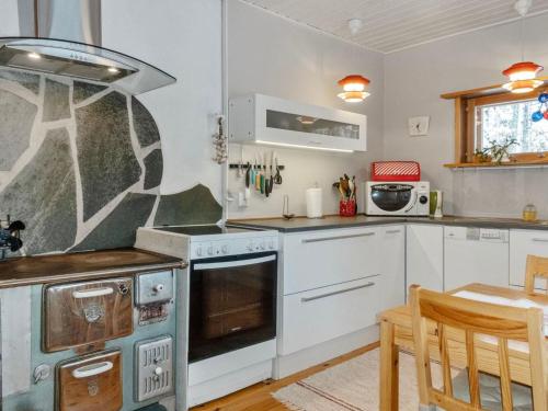 Holiday Home Mokko-mökki by Interhome (Holiday Home Mokko-mokki by Interhome) in โซดันคือและ