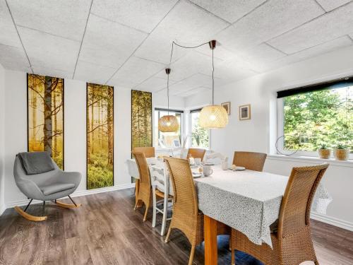 Holiday Home Ditleif - 8km to the fjord by Interhome in Hee