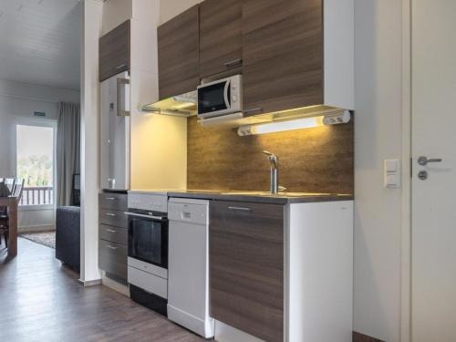 Holiday Home Skivillas 47 ukkohalla - a8 by Interhome in Hyrynsalmi