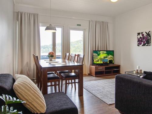 Holiday Home Skivillas 47 ukkohalla - a8 by Interhome in Hyrynsalmi
