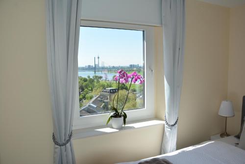 Luxury apartment in Düsseldorf near trade fair, Düsseldorf (zdjęcie 2)