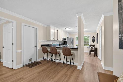 Clifden House - Luxury Stay in Killearn Estates