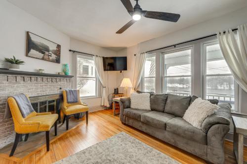 . 8 Mi to Micron Technology! River-View Apt