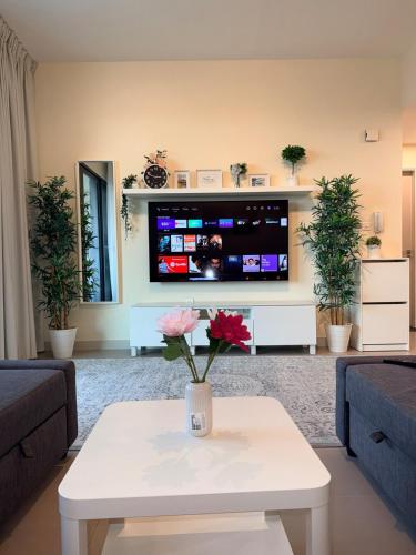 Beach Access 1BR Connected to Marassi Galleria – khách sạn tại Diyar Al-Muharraq