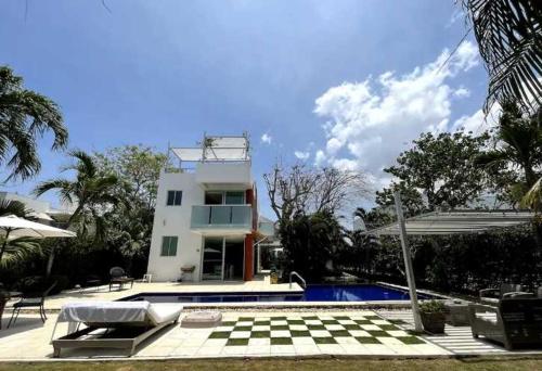 NOK Luxury 4BR Pool Villa in Manzanillo Cartagena in Alto Bosque