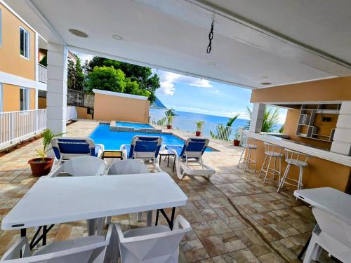 Vedere exterior, VIP Residence Dominica - Pool and Ocean Views, 2 Minutes to Roseau in Roseau