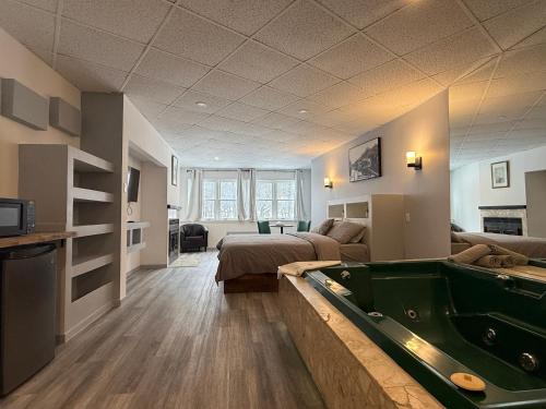 Hotel Motel La Marquise in เชอร์บรูค (QC)