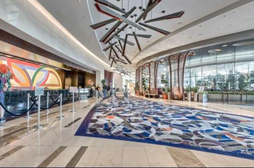 Luxe Vdara High-Floor Panoramic Strip Views Sphere Views 22032 - image 14