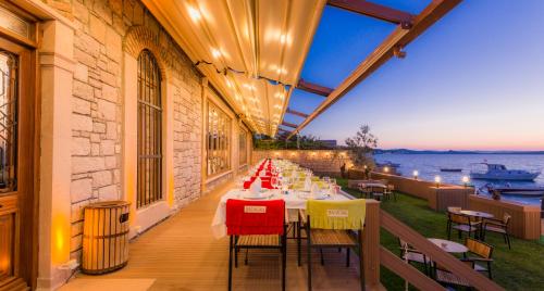 Restaurant, Bacacan Otel in Ayvalik