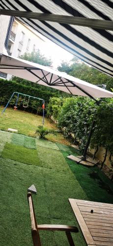 Chez Yass in Фльори-Мерожи