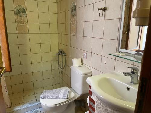 Ifigenia Traditional Rooms & Maisonettes - image 4
