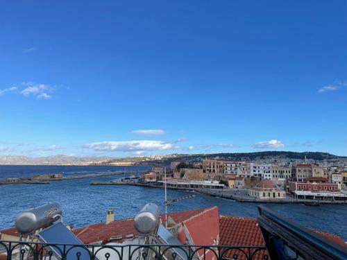 Ifigenia Lux MAISONETTE in oldtown and Villas in theriso vilage 14 km outside of chania - image 3