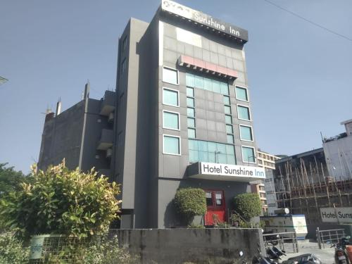 Sunshine Inn in Wadgaon