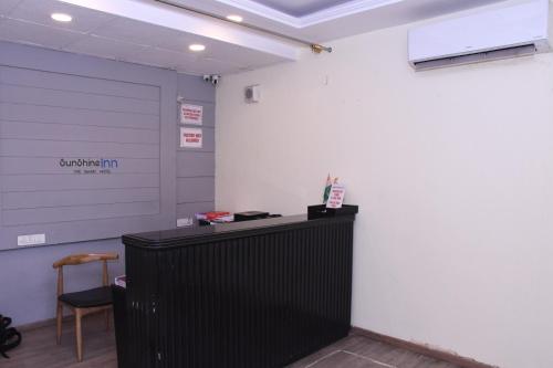 Sunshine Inn in Wadgaon