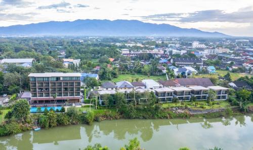 Riverawan Hotel