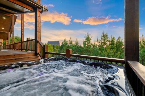 Spa Game Room Sunset Views 5BR Cabin - image 7