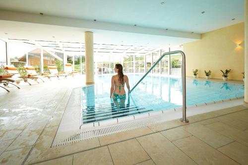 مسبح, Wander- & Wellnesshotel Nägele (Wander- & Wellnesshotel Nagele) in Hochenschwand