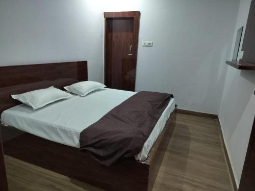 Saket Nikunj HomeStay Vrindavan - image 4