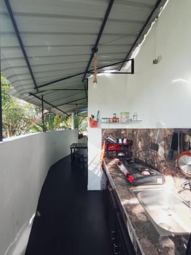 Villa Moon Light Mirissa - image 4