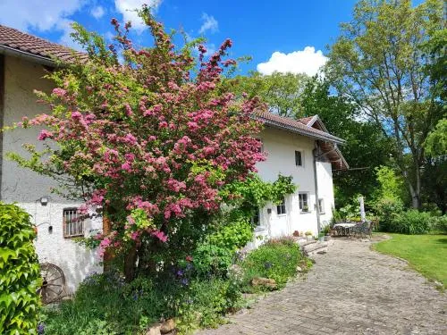 84qm Ferienwohnung mit Garten und Terrasse in ruhiger Lage in Rotthalmünster, Deutschland