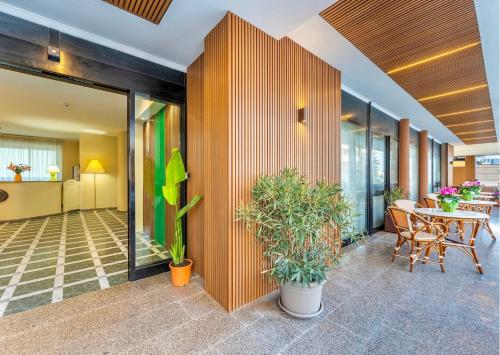 Lobby, ISA - Apartments in Alghero just 150 mt from the beach in La Pietraia