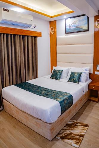 The Elegance Hotel & Suites in Chittagong