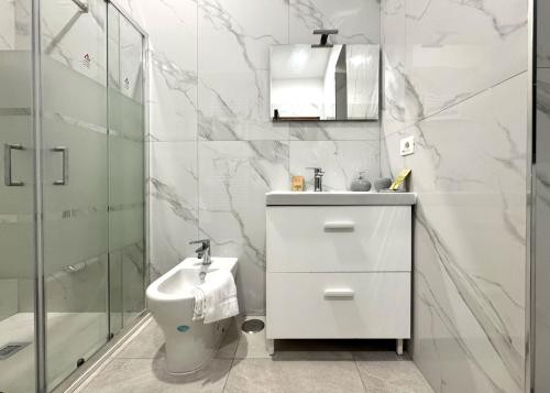 Ванна кімната, Pompei Comfort Room in Сант Антоніо Абате