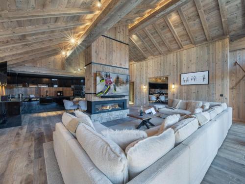 Appartement d'exception, ski aux pieds, sauna, parking inclus - FR-1-565-125
