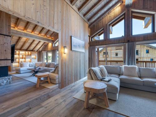 Appartement d'exception, ski aux pieds, sauna, parking inclus - FR-1-565-125 in Meribel