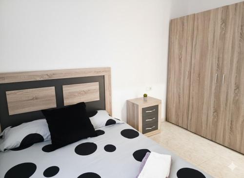 Ágy, Room in shared apartment in Salt