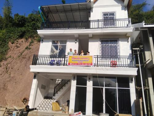 Ngoại cảnh khách sạn, Khamfong Guesthouse in Pakbeng