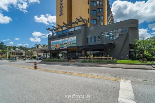 Apt em Cond c/ piscina aquecida em Floripa CUR0716 in Itacorubi
