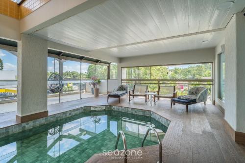 Apt em Cond c/ piscina aquecida em Floripa CUR0716 in Itacorubi