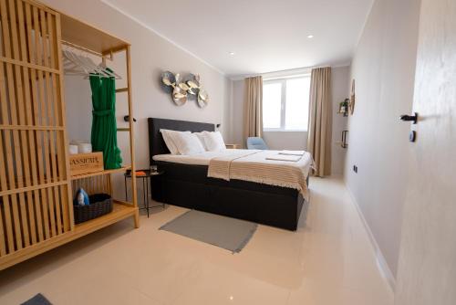 Sea & City View Luxury Apartment Maritima Balchik in Balchik