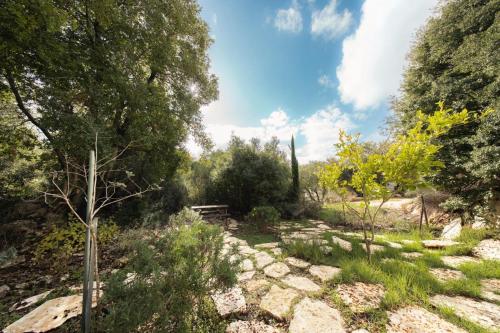 Engel’s apartments in Kfarhošena