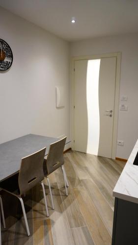 Cozy Apartment - image 2