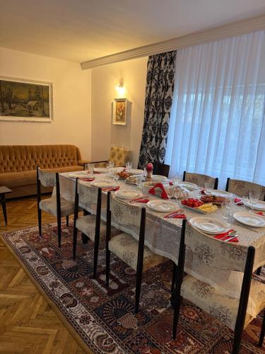 Casa Bunicii in Humulești