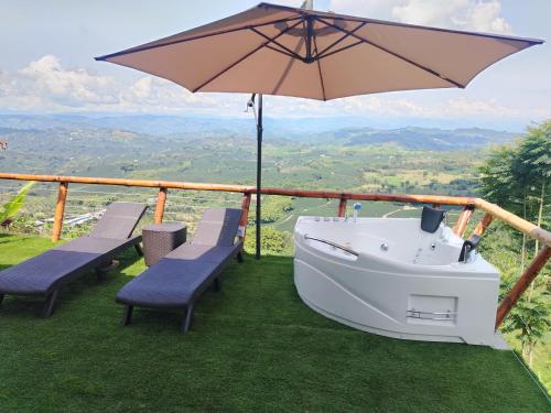 Glamping Orosierra in Chinchina