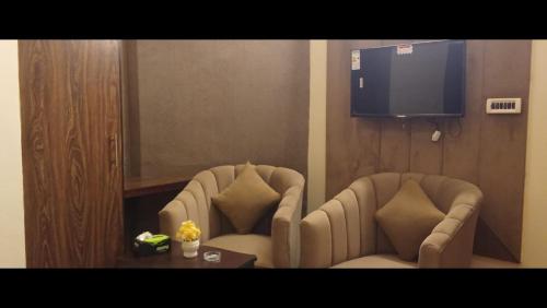 Expo Lodges - image 7