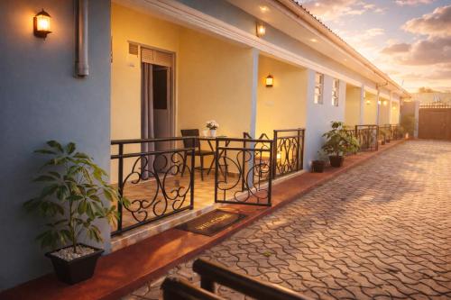 Näkymä ulkoa, Kanti Guest House in Arua