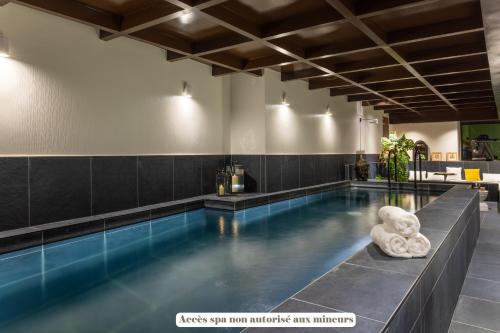 . Hôtel & SPA Le Chêne Vert
